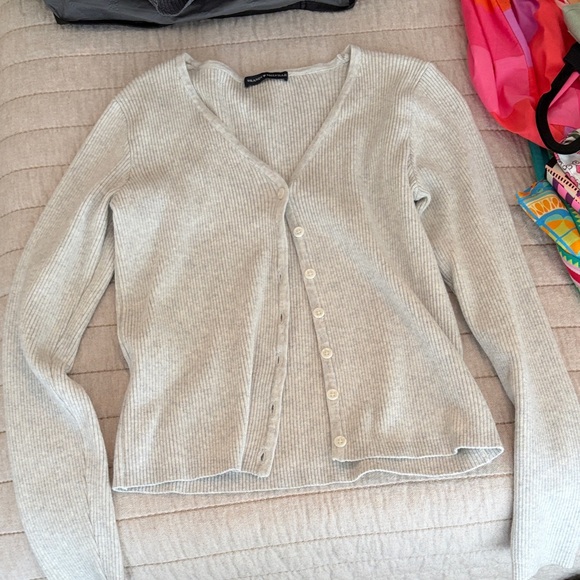 Brandy Melville Sweaters - Brandy Melville Light Gray Cardigan